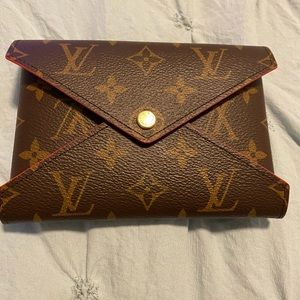 Louis Vuitton Kirigami wallet